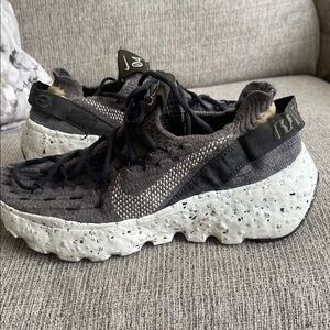 Nike Black and White Textured Sneakers